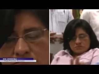 Diputada fue captada durmiendo mientras "trabajaba" #Ladydurmiente