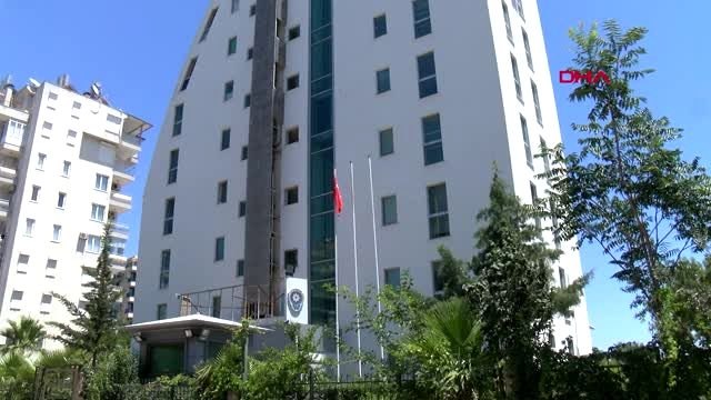 ANTALYA 'Gümrükten ucuza eşya alacağım' yalanıyla dolandırdı