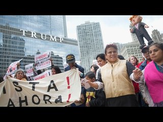 Así celebran el primer mes de mandato de Trump... Protestando