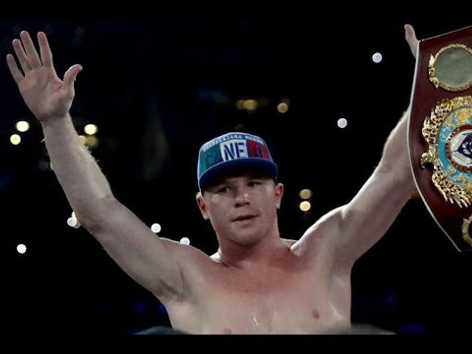 "Canelo" Alvarez dice que Chávez Jr. está donde está gracias a su papá