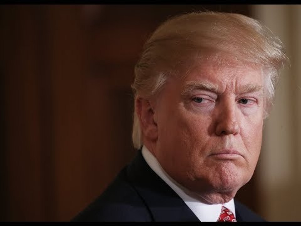 "Yo no estuve ahí y no sé si él lo dijo o no lo dijo": Robert Enríquez sobre insultos de Trump