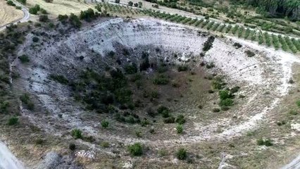 Meteor düştüğüne inanılan çukur araştırılacak