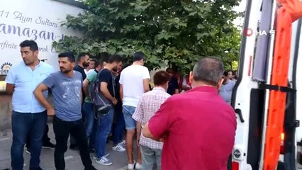 Kamyonetin çarptığı tekerlekli sandalyeli yaşlı adam yaralandı