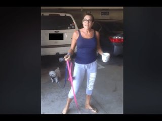 LOCA RACISTA AVIENTA CAFÉ A TRABAJADOR HISPANO EN LA CARA