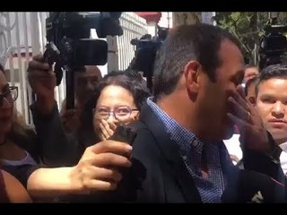 CUAUHTÉMOC BLANCO LE APRENDIÓ BIEN A CARMEN SALINAS. NADA MÁS LE FALTO TIRARSE AL PISO AL “GOBER”