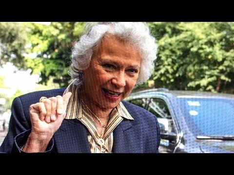 AMLO no pudo (por ahora) y Doña Olga sigue defendiendo salarios groseros de ministros