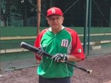 VEA COMO AMLO JUEGA BEISBOL PARA RELAJARSE