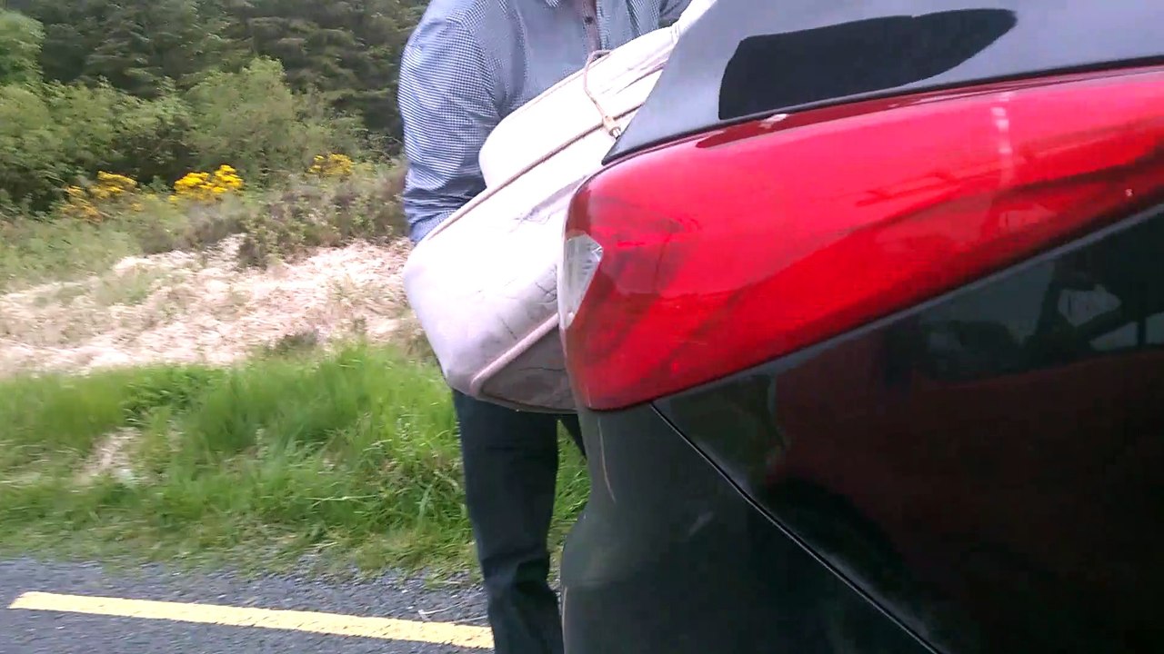 Litterbug Gets an Earful