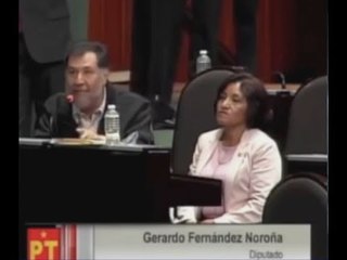 PAYASO DEL PRI HACE EL RIDÍCULO Y NOROÑA LE METE UN COSCORRÓN