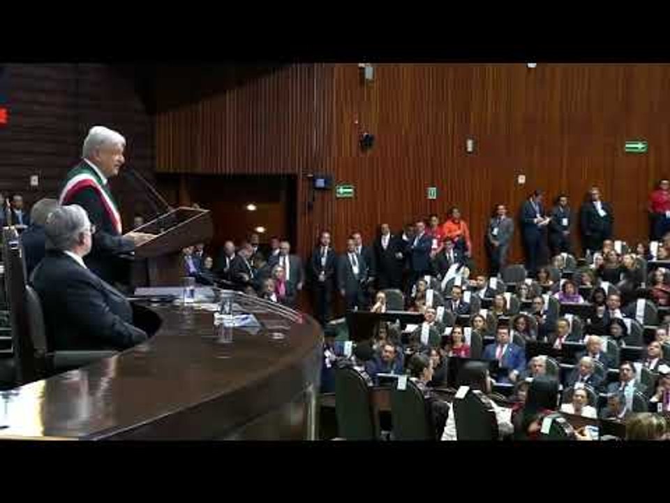 AMLO SE CHINGA AL PAN