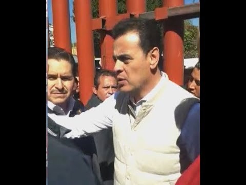¡VERGONZOSO! DIPUTADO DEL PRI APUESTA A VIOLENCIA AL ABRIRLE A ACARREADOS QUE SECUESTRAN SAN LÁZARO