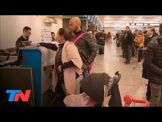 Entre el desconcierto y la bronca: el malestar de los pasajeros por los vuelos cancelados