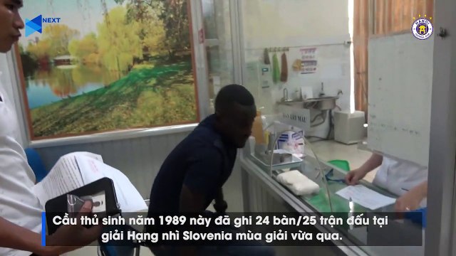 Hà Nội tiến hành kiểm tra y tế với Papa Ibou Kébé - Tiền đạo khuynh đảo giải hạng nhì Slovenia 2018