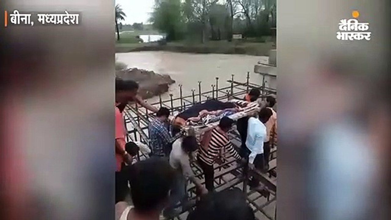 बारिश ने बढ़ाई मुसीबत