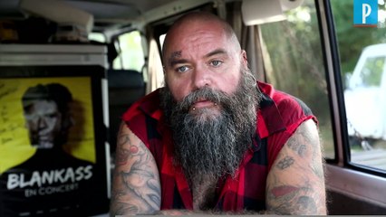 Son bar ambulant va chaque soir dans un nouveau lieu : « Un village sans bistrot, c'est mort »