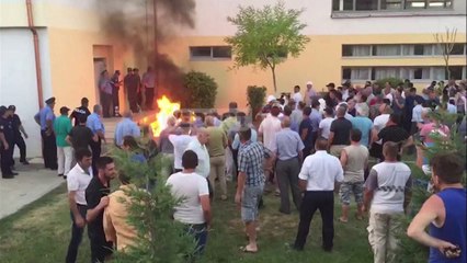 Momenti i sulmit të KZAZ-së në Vaun e Dejës dhe përplasja e militantëve me policinë