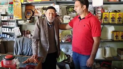 80 yıldır bakkal işletiyor