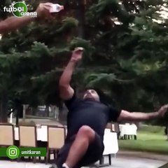Ümit Karan'dan #bottlecapchallenge denemesi