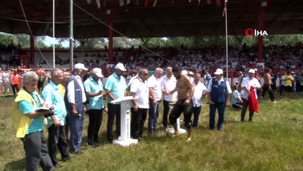 Er meydanında başpehlivanlar, ikinci tur kura çekimini yaptı