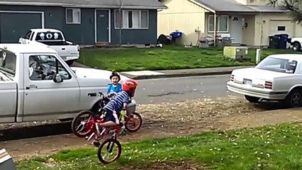 SUPER FUNNY FAILS 2019 CAPTURED ON CAMARA