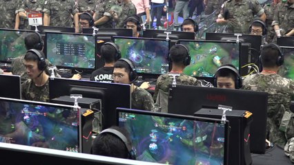 '군대스리가'는 옛말...군 현역 게임 고수는 누구? / YTN