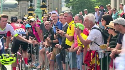 Tour de France: ambiance avant le départ de la 1re étape