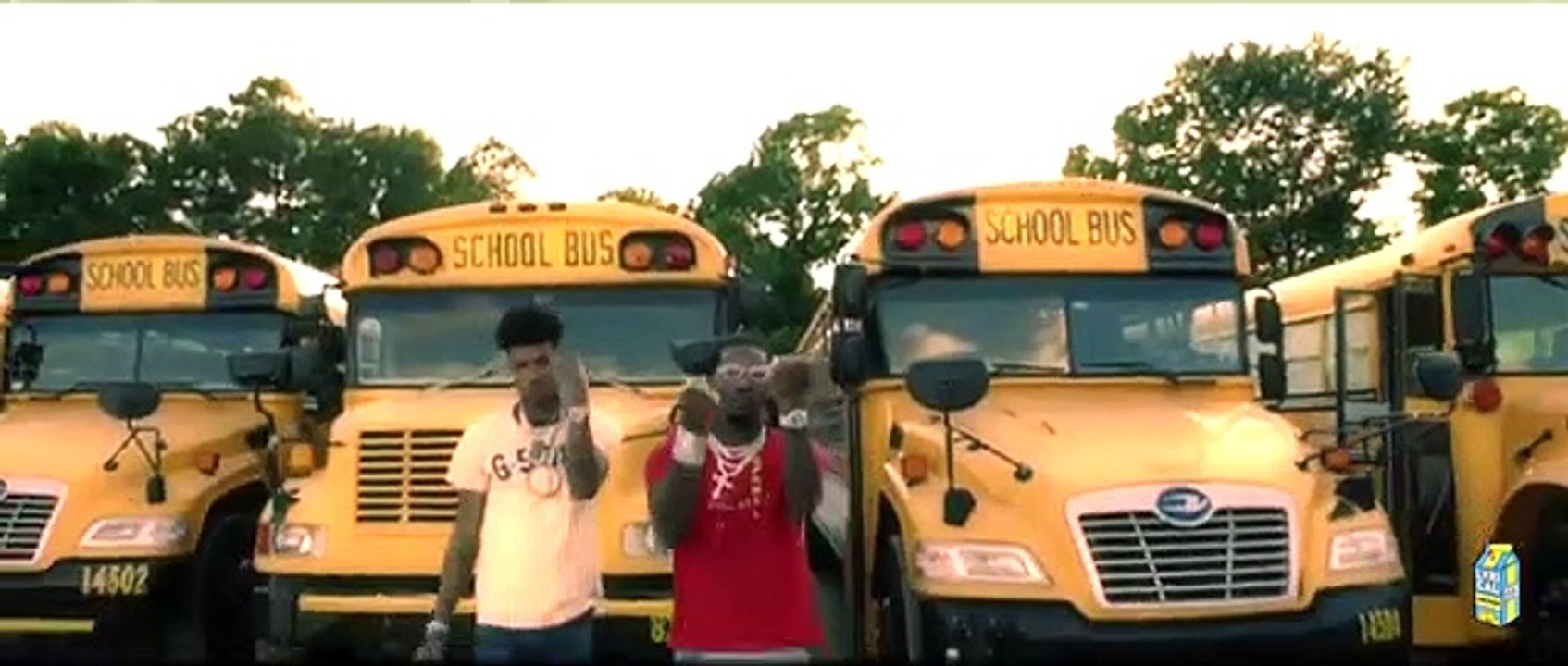 Blueface - Bussdown ft. Offset (Dir. by @_ColeBennett_)