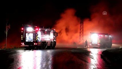 Geri dönüşüm alanında yangın