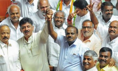 കോടികളൊഴുക്കി കര്‍ണ്ണാടകയില്‍ കോണ്‍ഗ്രസ് സര്‍ക്കാരിനെ തകര്‍ത്ത് ബിജെപി