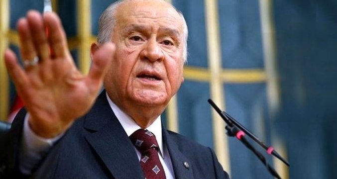 Devlet Bahçeli CHP'lilere sordu: Yeni doğmuş sütle beslenen sığır yavrusuna ne ad verilir?