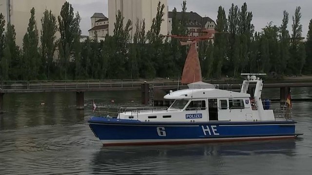 16,000 evacuated in Frankfurt to diffuse WWII bomb