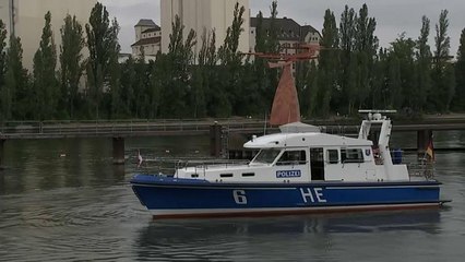 16,000 evacuated in Frankfurt to diffuse WWII bomb