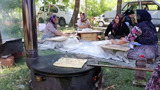 Nilüferleriyle ünlü Işıklı Gölü doğaseverleri ağırlıyor - DENİZLİ