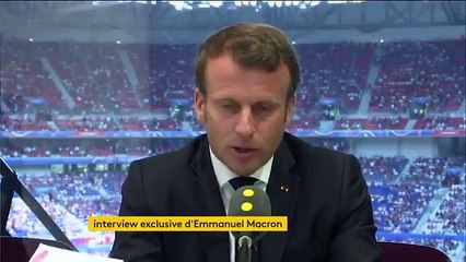 La mise en garde d'Emmanuel Macron : "On peut pas prendre nos enfants en otage, quand on est professeur, on a des devoirs"