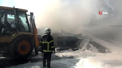 - Fethiye'de yangın, zeytinlik ve kereste deposu kül oldu