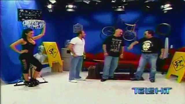 76 GUERRA DE CHISTES 2009 CAP 76 CON Jaqueline Arroyo