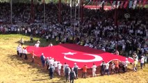 658. Tarihi Kırkpınar Yağlı Güreşleri - Türk bayrağı Er Meydanı'nda gezdirildi