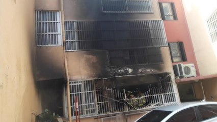 부산 3층 맨션 1층에서 불...1명 화상 / YTN