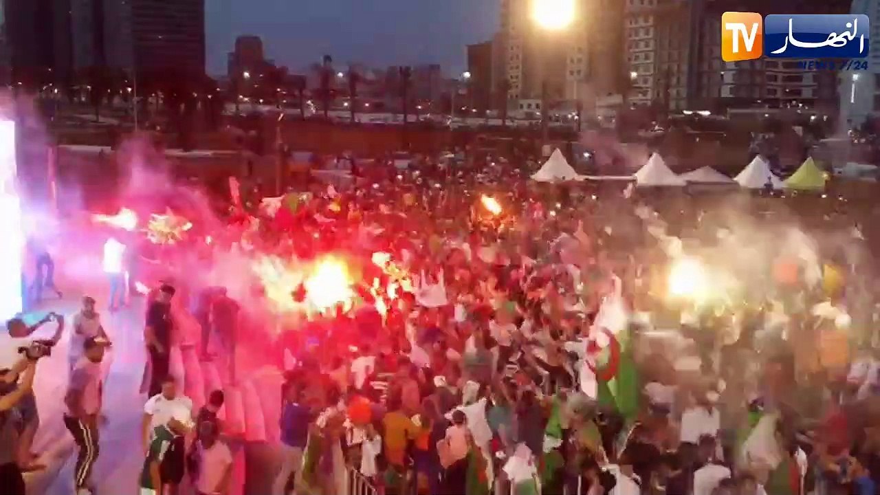 فرحة أبناء وهران بهدف بلايلي