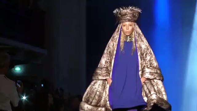 Gaultier presenta una colección de inspiración animal en París