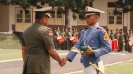 Anak Miskin Jadi Perwira (1)