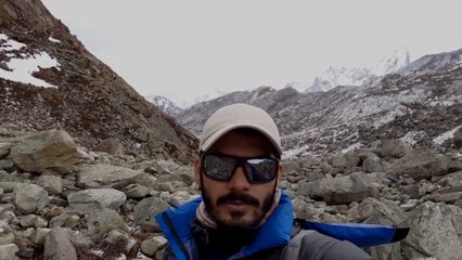 Extreme Workout Video  -  Pushups at Everest Base Camp!!!