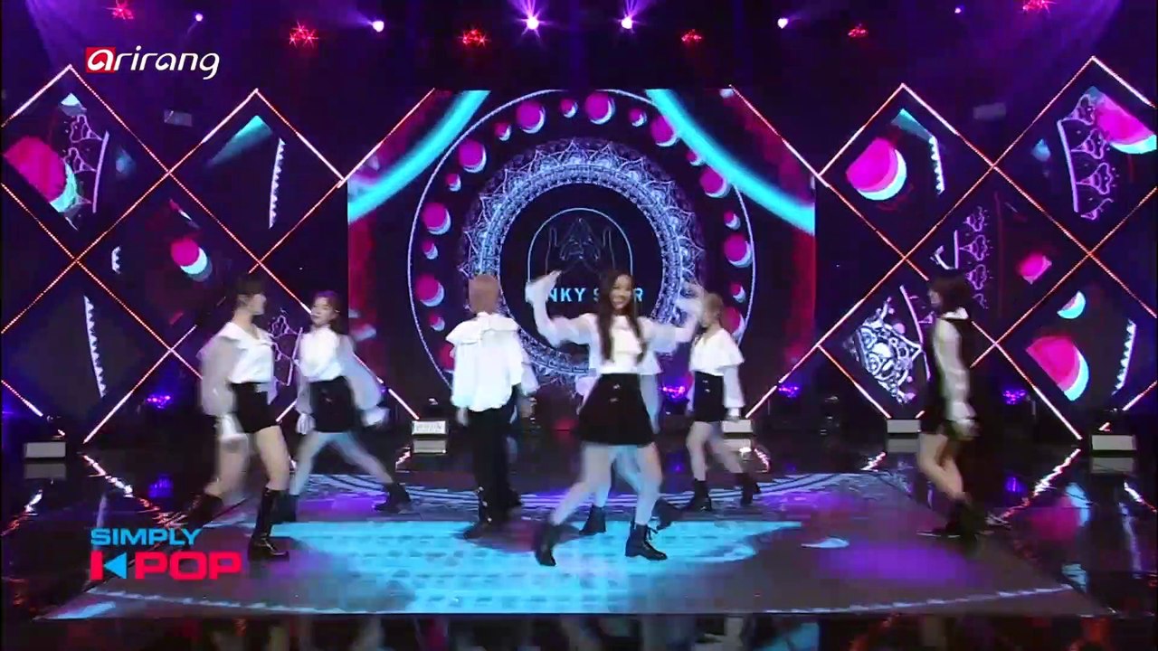 [Simply K-Pop] GWSN(공원소녀) - Pinky Star (RUN)