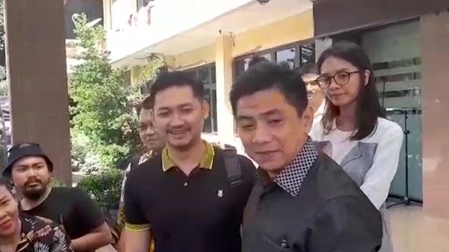 Dikabarkan Rumah Tangga Retak, Suami Dewi Perssik Tepis Kabar Tersebut