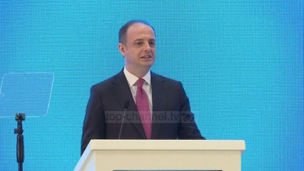 Ekonomia në Turqi/ Erdogan shkarkon guvernatorin