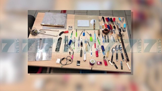 DROGE ME DRON NE BURGUN E SHENKOLLIT, ARRESTOHEN TRE TE RINJ - News, Lajme - Kanali 7