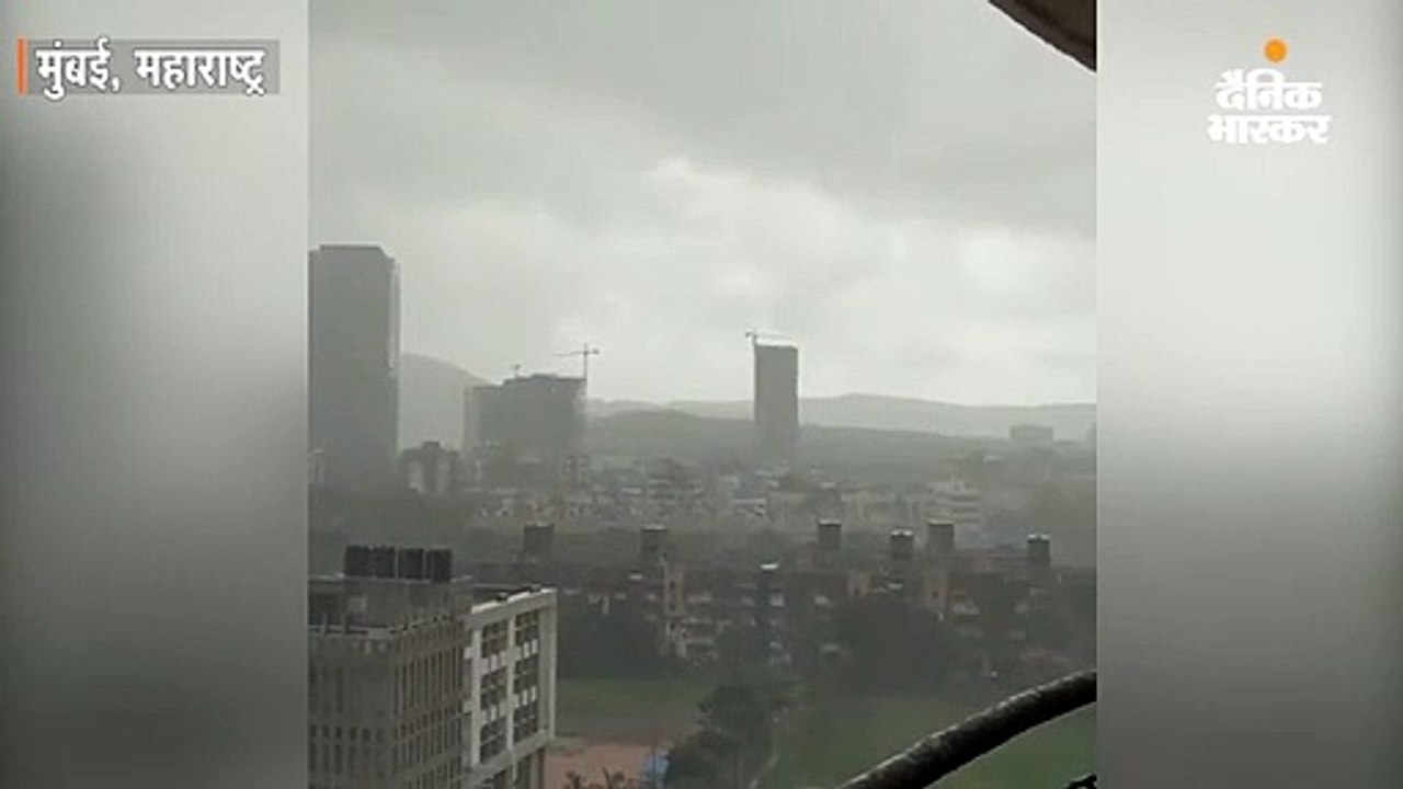 शहर के कई इलाकों में भारी बारिश शुरू हुई, विमान...