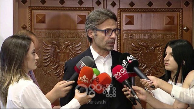RTV Ora - Genr Ibrahimi s'përjashton mundësinë që fituesit e SPAK t'i rrëzojë