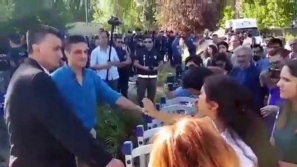 ODTÜ'lü öğrencilerden polislere hakaret