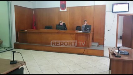 Lufta në Kavajë, vranë kalimtarin me bukë në dorë, armiqtë para gjykatës, i bashkon kafazi